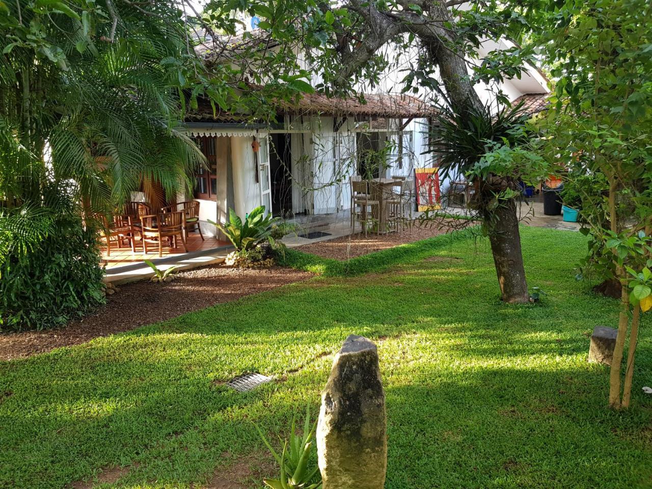 Hotel Bilin Tree House Galle Exterior foto